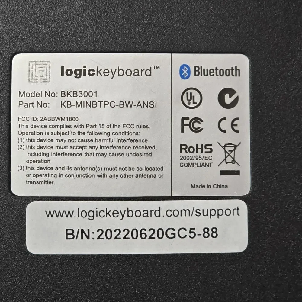 Logickeyboard BKB3001 Bluetooth Large Print Mini Keyboard Wireless Tested Boxed